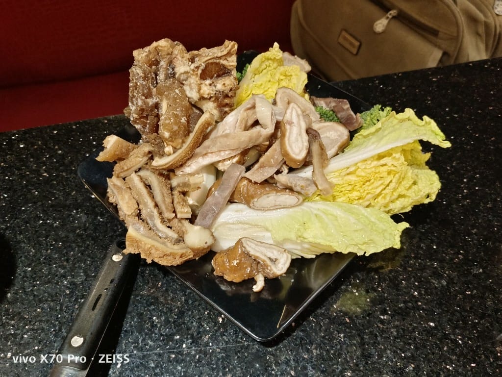 【台北吃到飽】馬辣頂級麻辣火鍋西門店，來享受玉荷包、芒果及大蛤蜊自由❤️