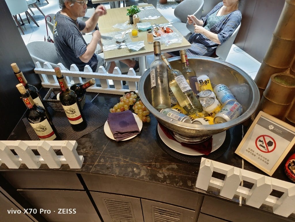 【台北吃到飽】王朝大飯店SunnyBuffet ，下午茶升等午餐，超棒牛排吃的好滿足😍