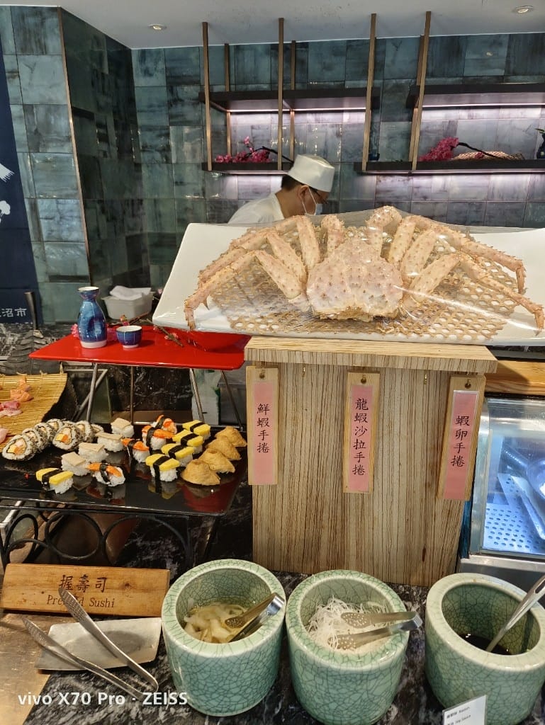 【台北吃到飽】王朝大飯店SunnyBuffet ，下午茶升等午餐，超棒牛排吃的好滿足😍