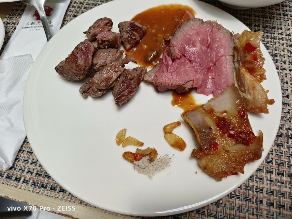 【台北吃到飽】王朝大飯店SunnyBuffet ，下午茶升等午餐，超棒牛排吃的好滿足😍
