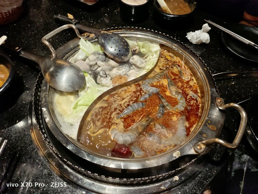 【台北吃到飽】馬辣頂級麻辣火鍋西門店，來享受玉荷包、芒果及大蛤蜊自由❤️