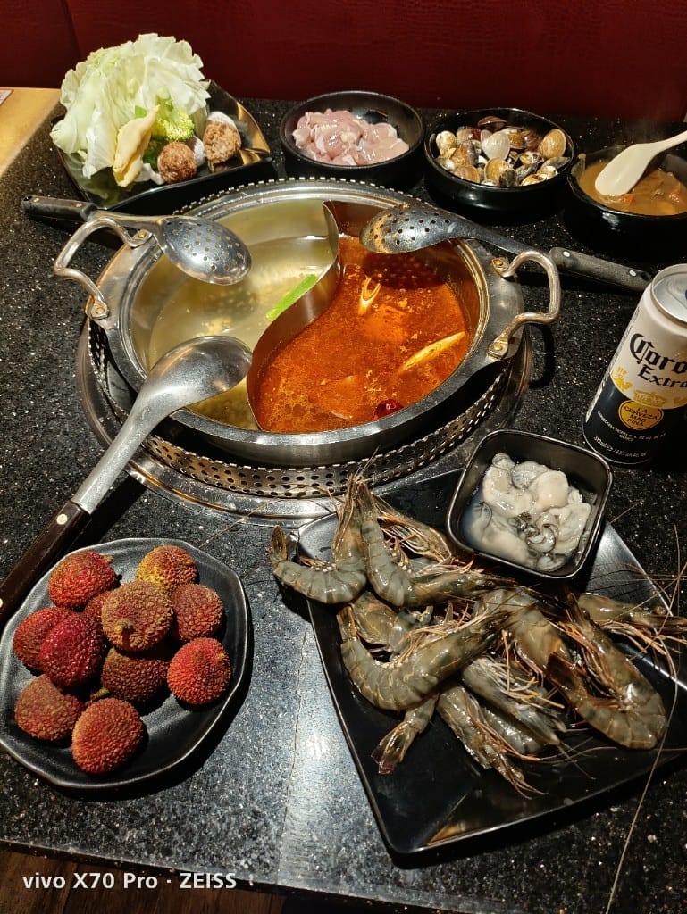 【台北吃到飽】馬辣頂級麻辣火鍋西門店，來享受玉荷包、芒果及大蛤蜊自由❤️