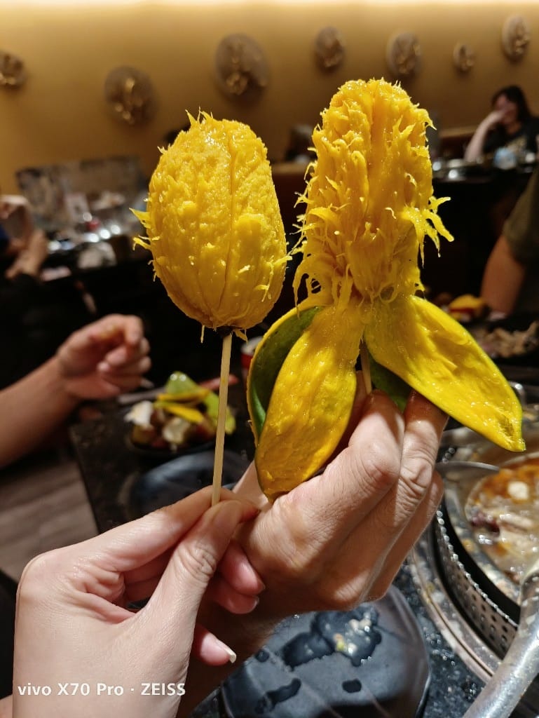 【台北吃到飽】馬辣頂級麻辣火鍋西門店，來享受玉荷包、芒果及大蛤蜊自由❤️