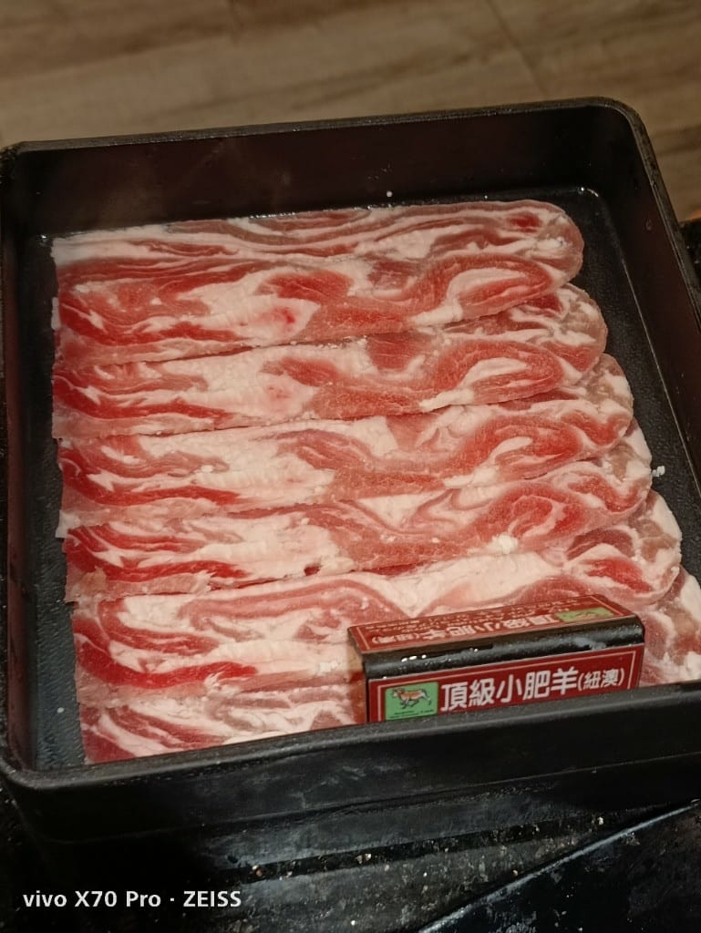 【台北吃到飽】馬辣頂級麻辣火鍋西門店，來享受玉荷包、芒果及大蛤蜊自由❤️
