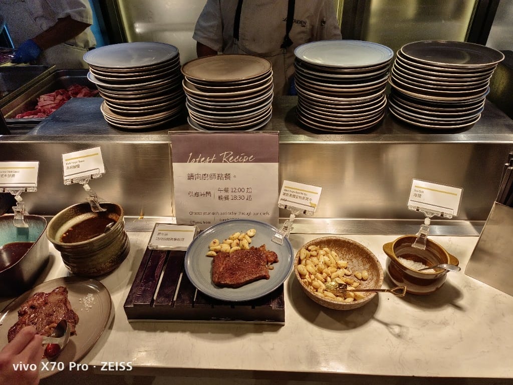 【台北吃到飽】艾美寒舍探索廚房，晚餐加碼頂級單點料理，買2送1哦！