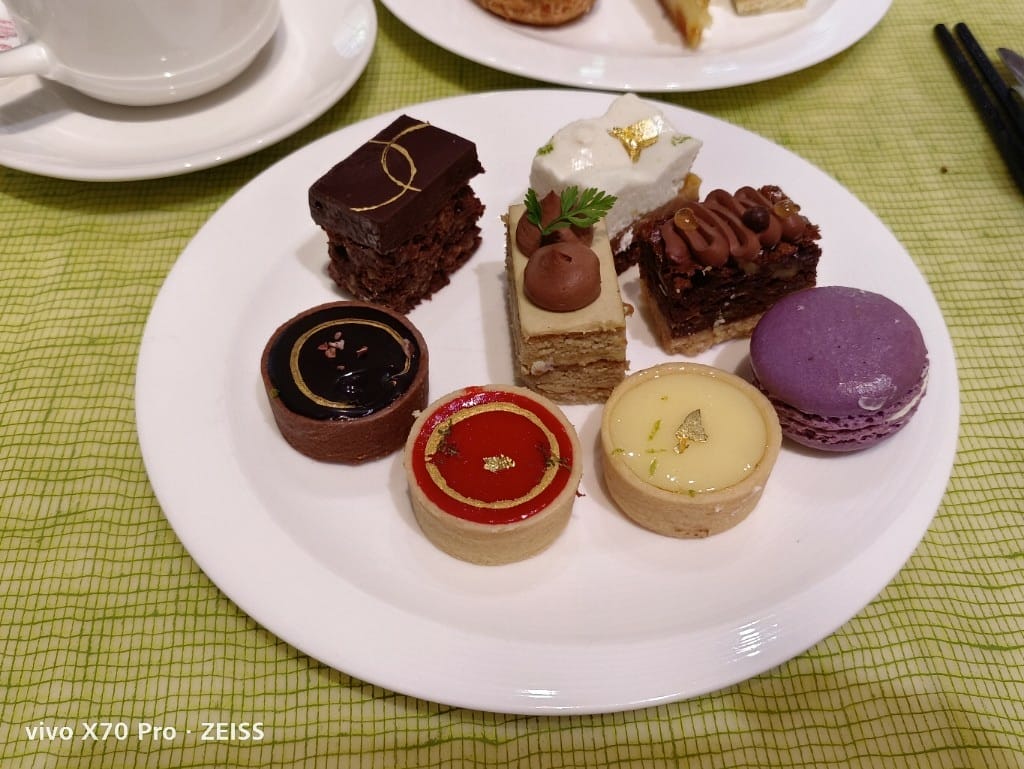 【台北吃到飽】美福彩匯週末午餐，改版後的餐枱大升級，溫生蠔回歸大滿足❤️