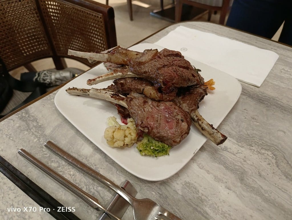 【台北吃到飽】喜來登12廚午餐，5折快閃羊排吃起來😍