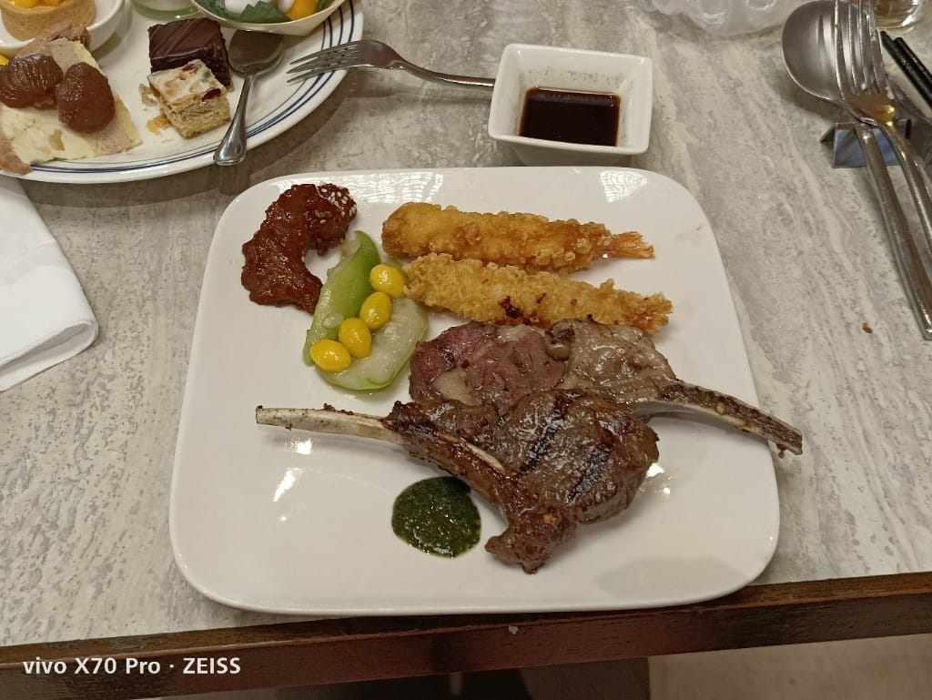 【台北吃到飽】喜來登12廚午餐，5折快閃羊排吃起來😍