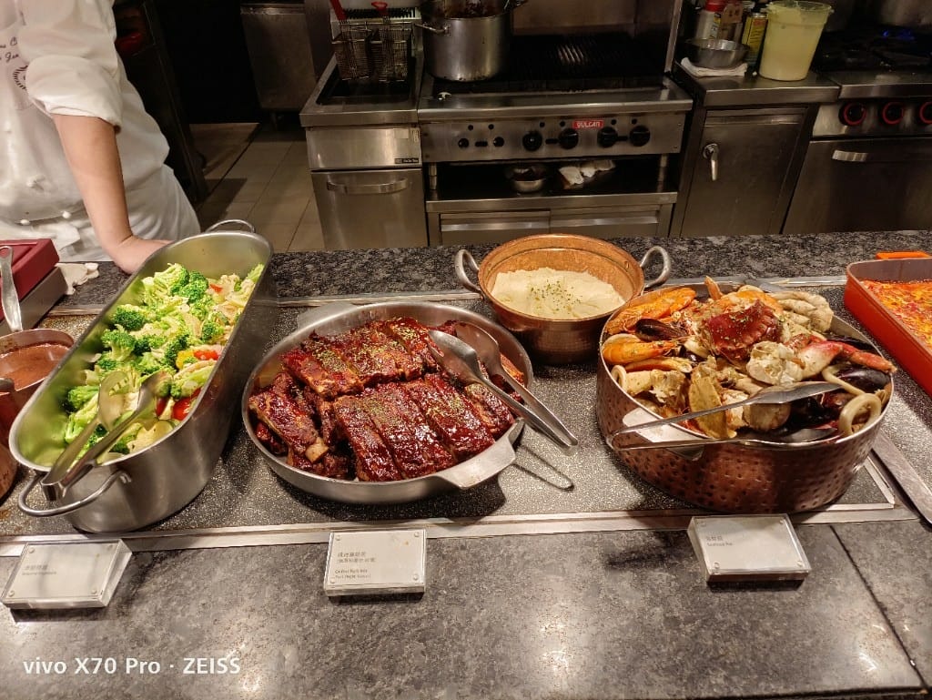 【台北吃到飽】喜來登12廚晚餐，澎湖美食季開跑囉😍