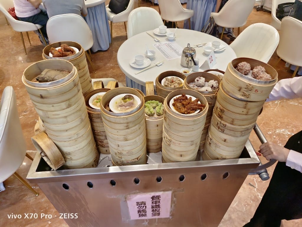 【新莊吃到飽】新濠食府，新莊最新港點粵菜吃到飽回訪，平日只要$458！