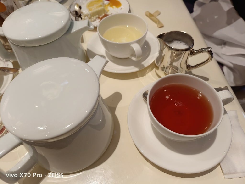 【台北吃到飽】東方文華酒店CAFÉ ，睽違兩年強勢復出，帝王蟹、生蠔、干貝、海膽都自由了❤️