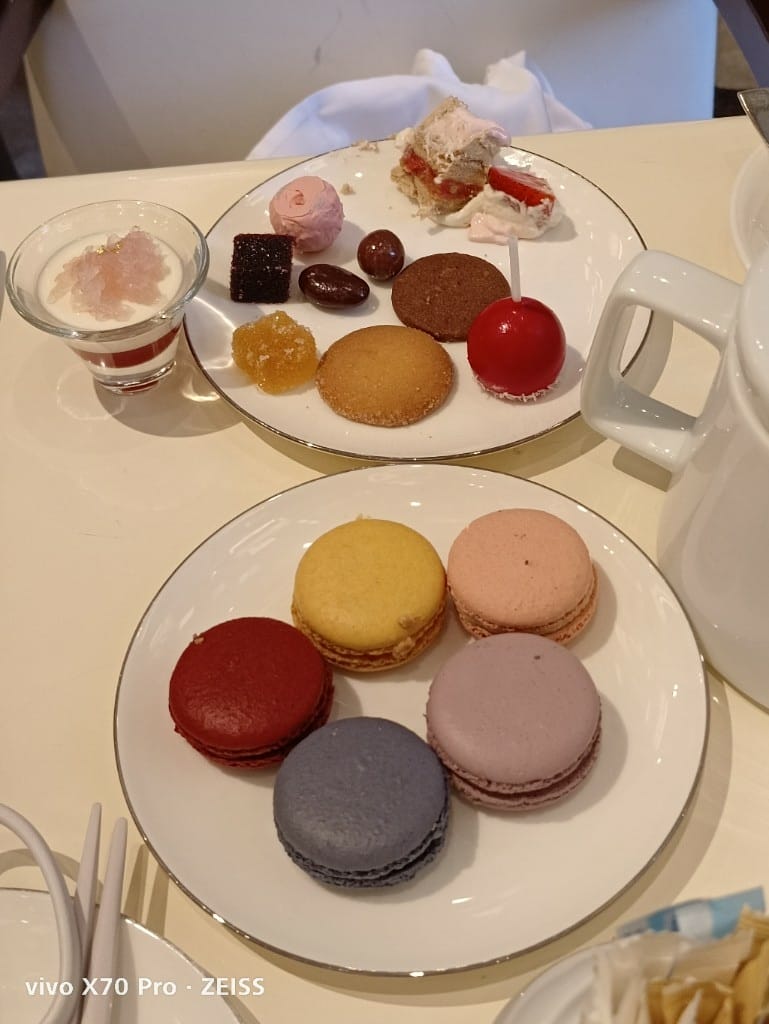 【台北吃到飽】東方文華酒店CAFÉ ，睽違兩年強勢復出，帝王蟹、生蠔、干貝、海膽都自由了❤️