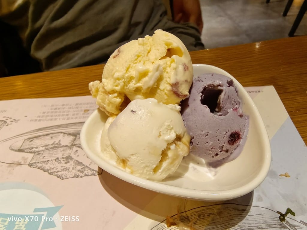 【板橋吃到飽】饗食天堂板橋店，平日午餐有澎湖烤牡蠣自由，哈根達斯回來了❤️