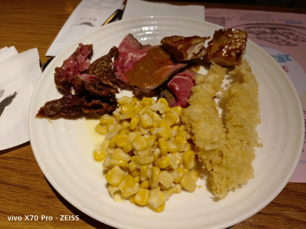 【板橋吃到飽】饗食天堂板橋店，平日午餐有澎湖烤牡蠣自由，哈根達斯回來了❤️