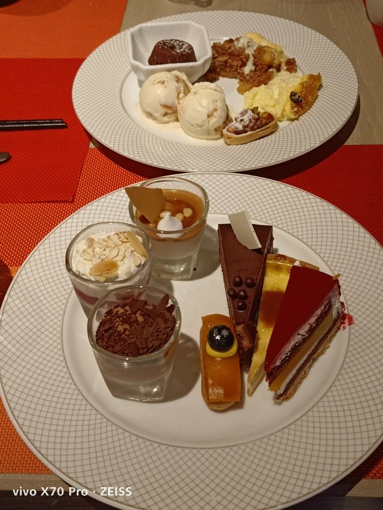 【台北吃到飽】香格里拉遠企CAFE午餐，用買一送一享受BBQ火烤季❤️
