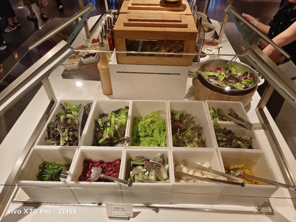 【台北吃到飽】香格里拉遠企CAFE午餐，用買一送一享受BBQ火烤季❤️