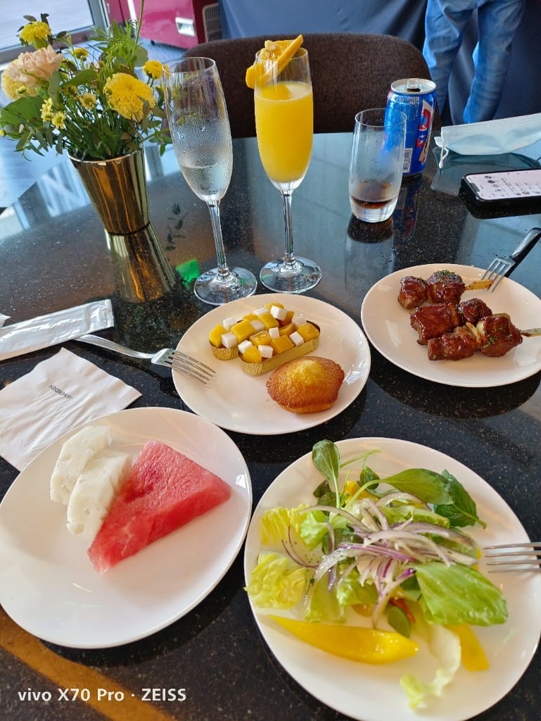 【台北吃到飽】艾美寒舍酒店行政酒廊，期間限定移至Quube 😍