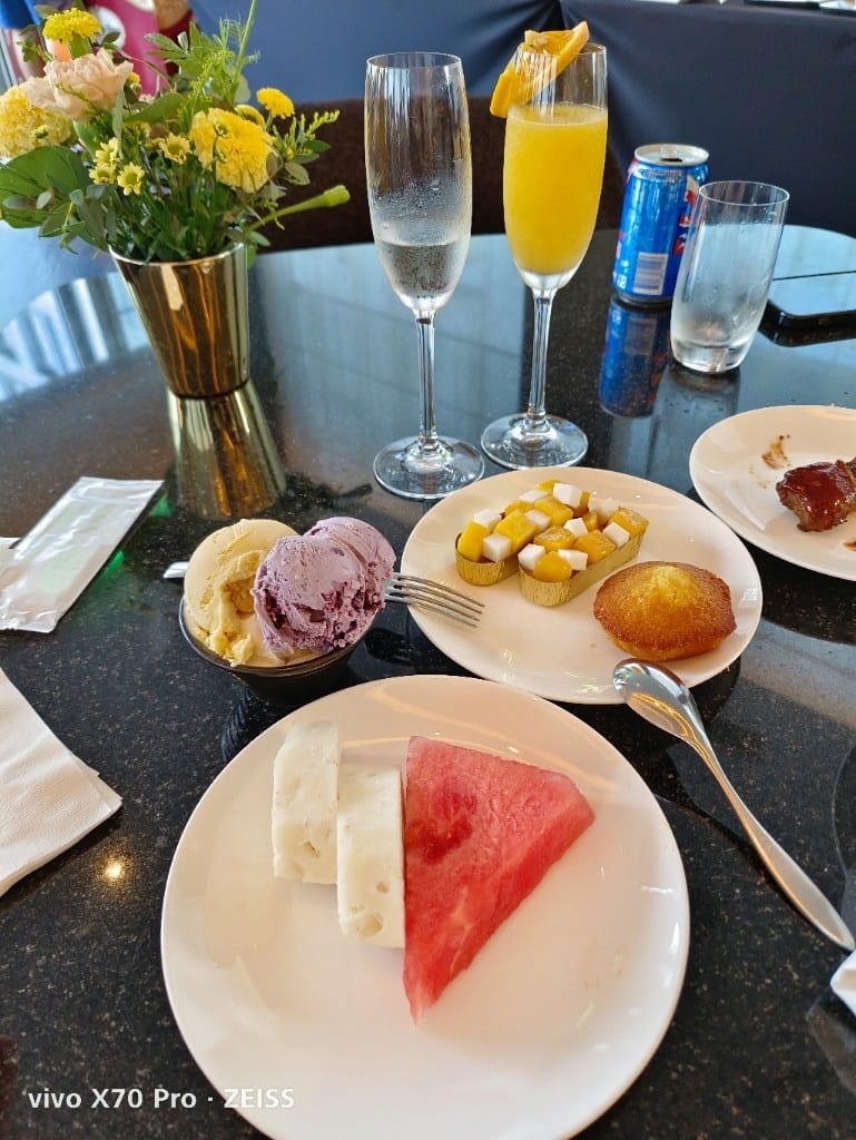 【台北吃到飽】艾美寒舍酒店行政酒廊，期間限定移至Quube 😍