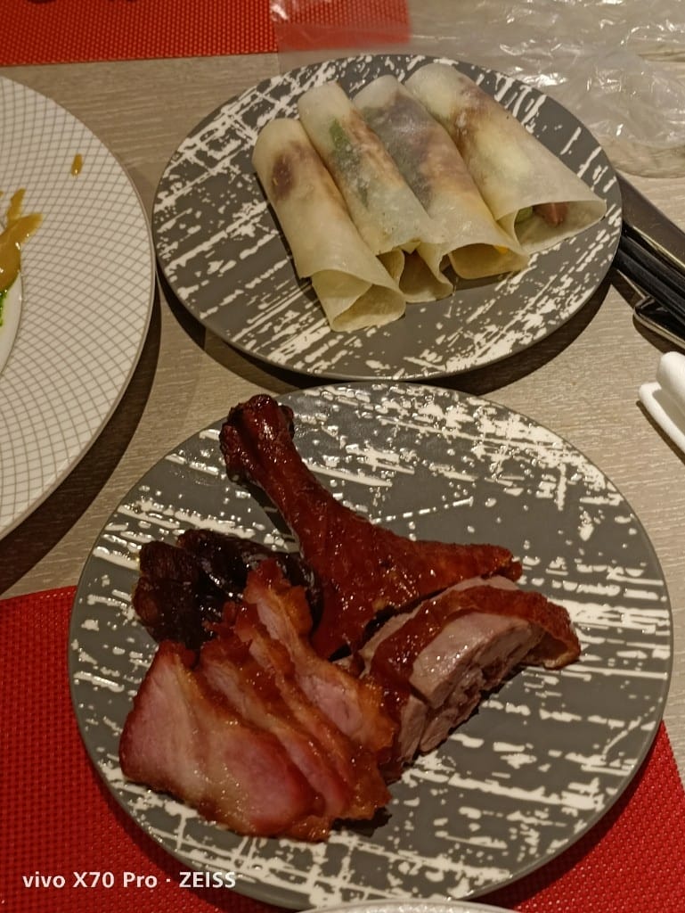 【台北吃到飽】香格里拉遠企CAFE假日午餐，用買一送一優惠享受BBQ火烤美食