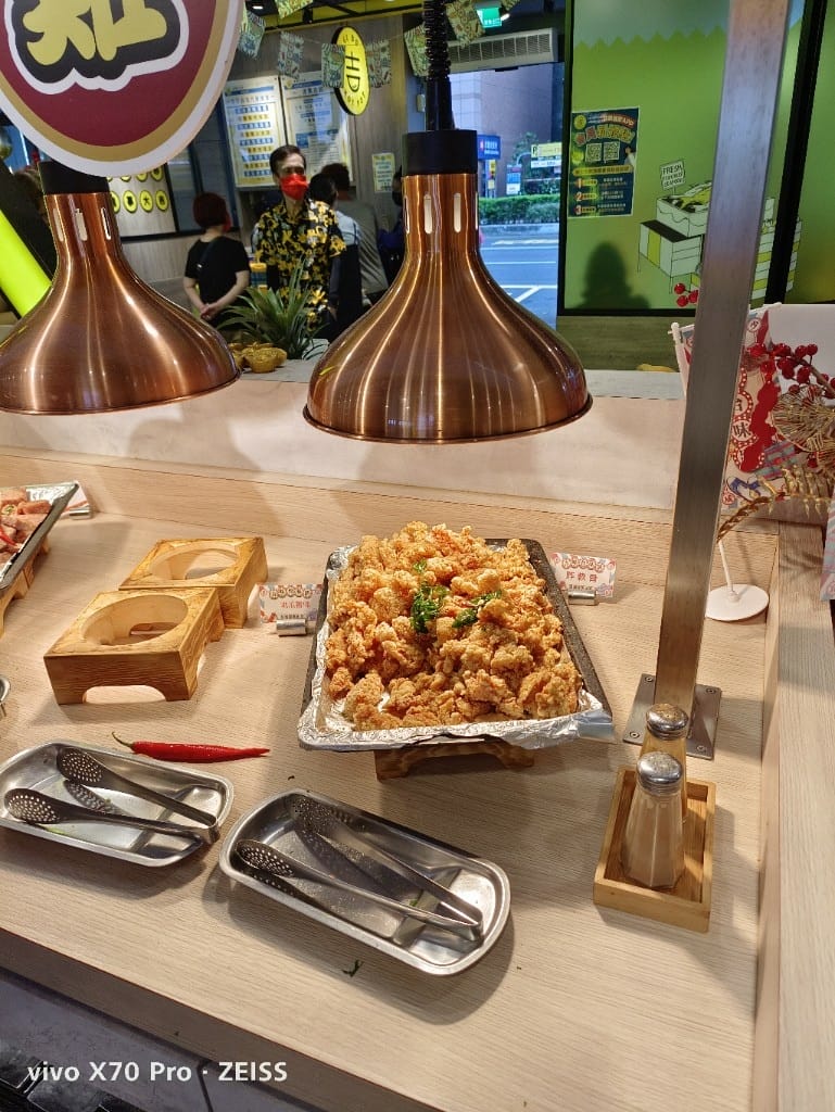 【板橋吃到飽】吉哆火鍋百匯，又有新品了！鹹酥雞&台灣小吃吃起來❤️