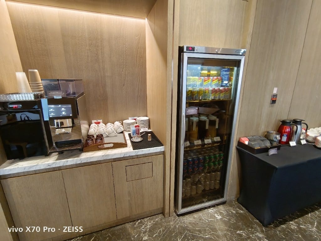 【高雄吃到飽】萬豪酒店行政酒廊，HH可以酒精飲品自由了😍