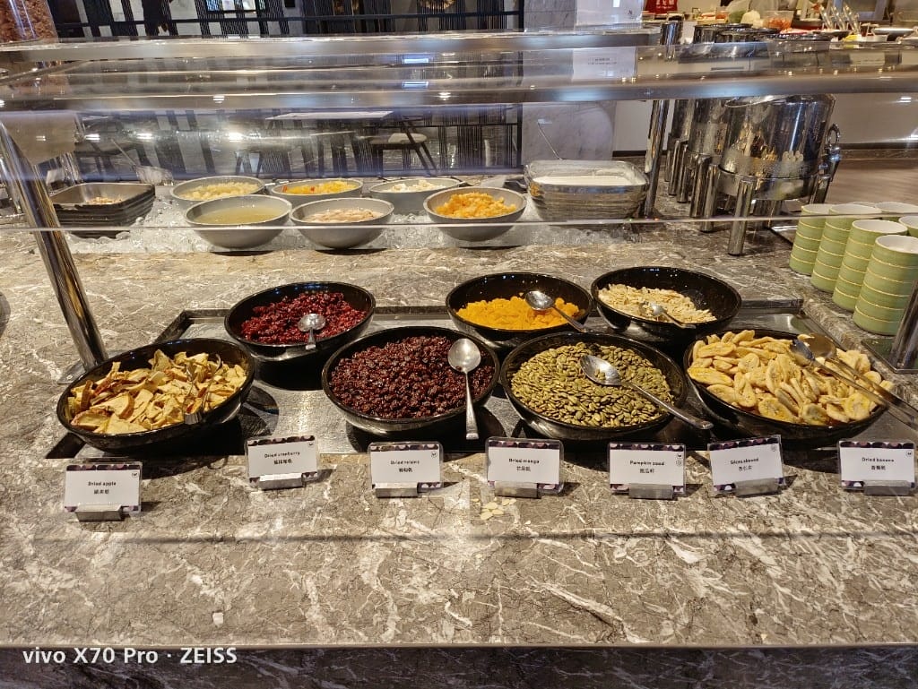 【高雄吃到飽】萬豪酒店豪享自助餐廳早餐，菜色選擇多到讓人目不轉睛😍