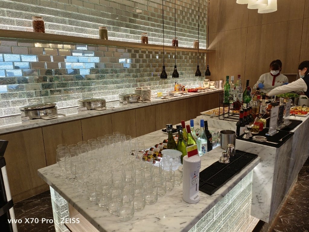 【高雄吃到飽】萬豪酒店行政酒廊，HH可以酒精飲品自由了😍