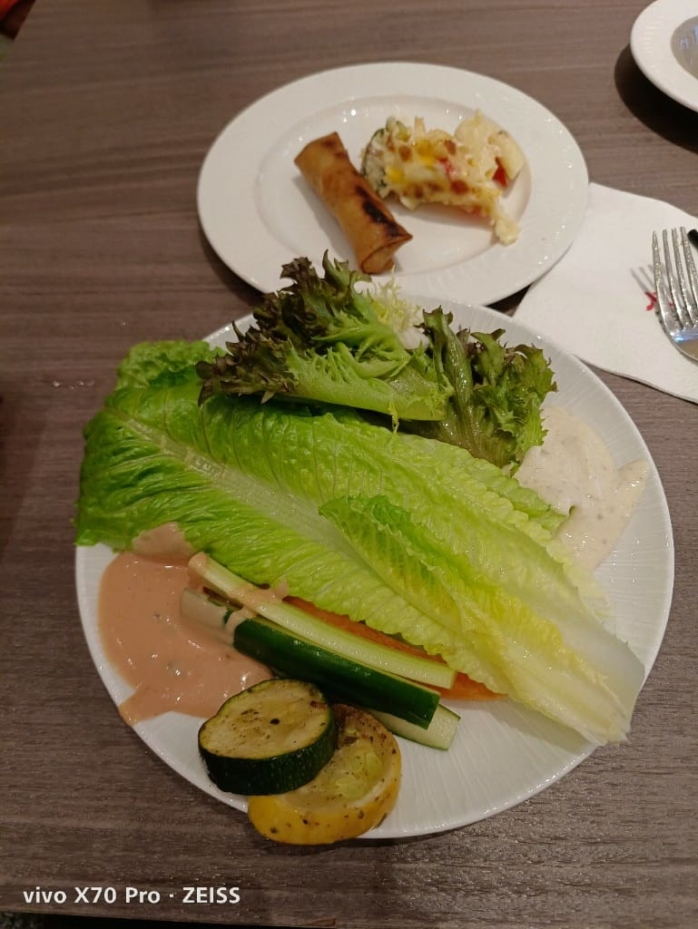 【高雄吃到飽】萬豪酒店行政酒廊，HH可以酒精飲品自由了😍