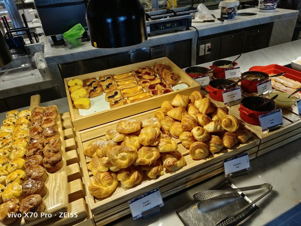 【高雄吃到飽】萬豪酒店豪享自助餐廳早餐，菜色選擇多到讓人目不轉睛😍