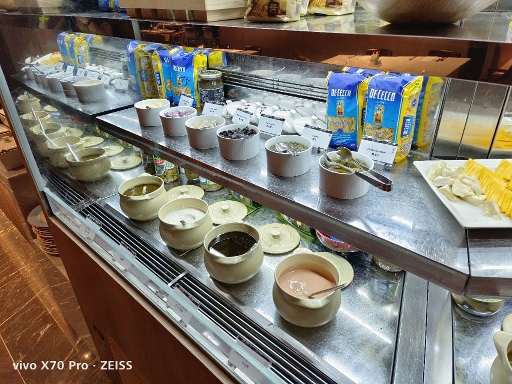 【高雄吃到飽】萬豪酒店豪享自助餐廳早餐，菜色選擇多到讓人目不轉睛😍