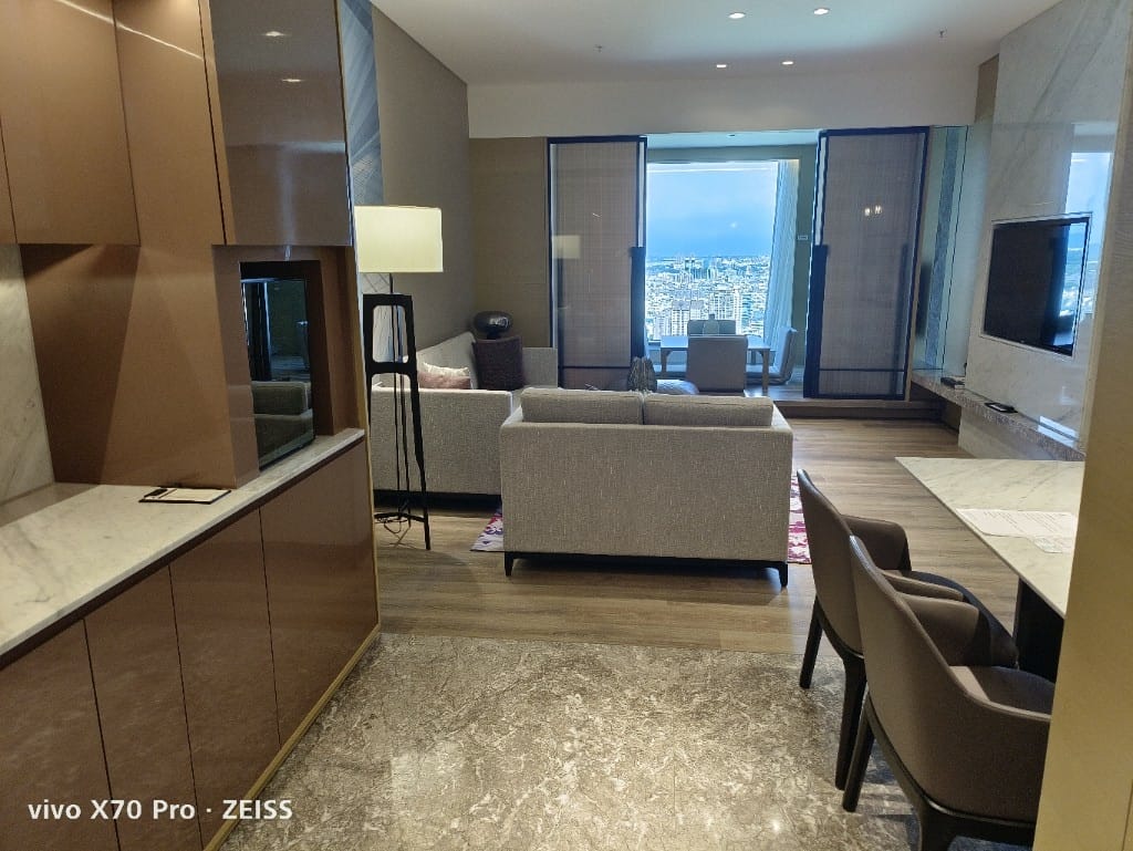 【高雄住宿】高雄萬豪酒店，行政萬豪套房開箱 20220806-0808