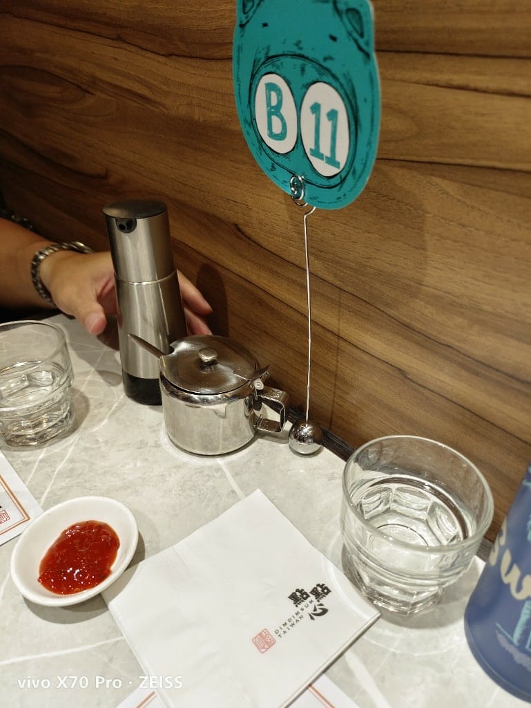 【新莊美食】點點心台灣新莊宏匯店,人潮滿滿的港點餐廳 - 第23張圖 【新莊美食】點點心台灣新莊宏匯店,人潮滿滿的港點餐廳