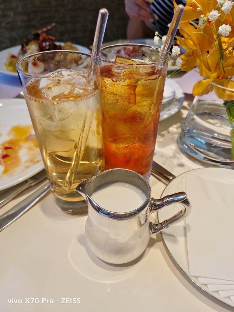 【台北吃到飽】東方文華酒店CAFÉ ，一網打盡所有高級海鮮，帝王蟹、生蠔、干貝、海膽😍