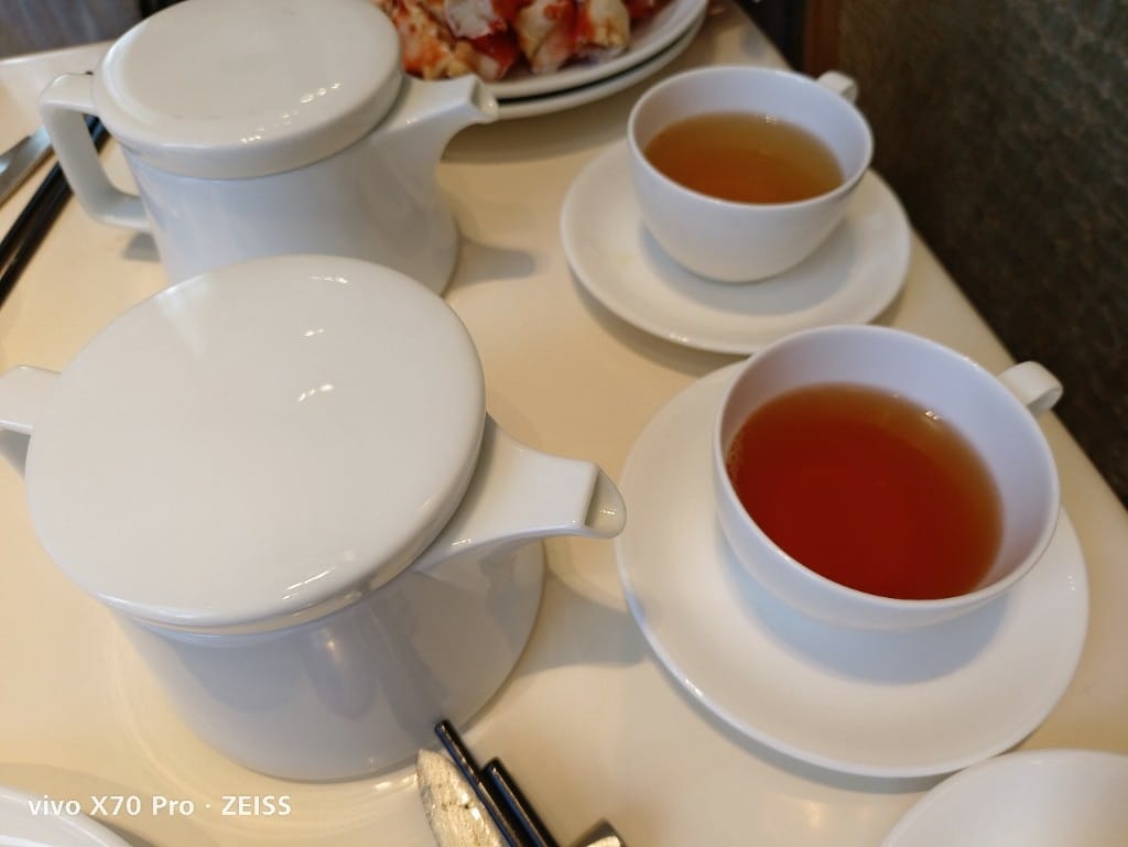 【台北吃到飽】東方文華酒店CAFÉ ，一網打盡所有高級海鮮，帝王蟹、生蠔、干貝、海膽😍