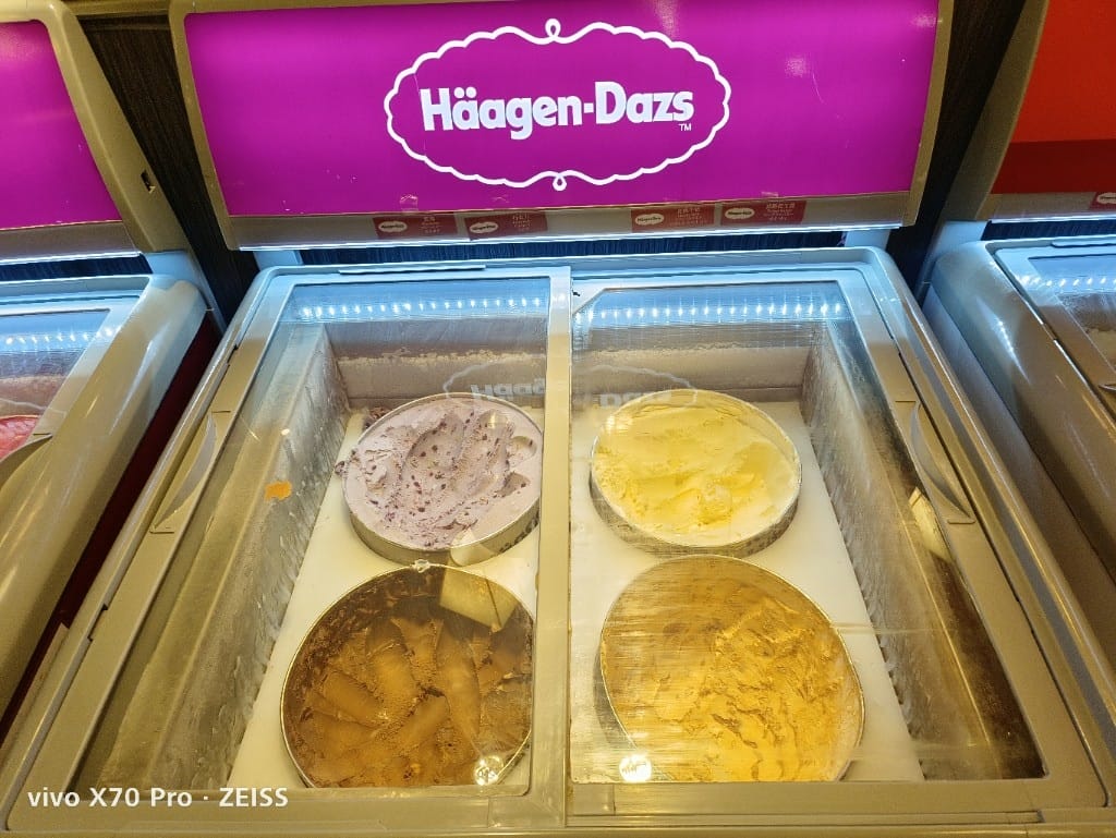 【台北吃到飽】馬辣頂級麻辣火鍋南京店，來享受哈根達斯自由😆