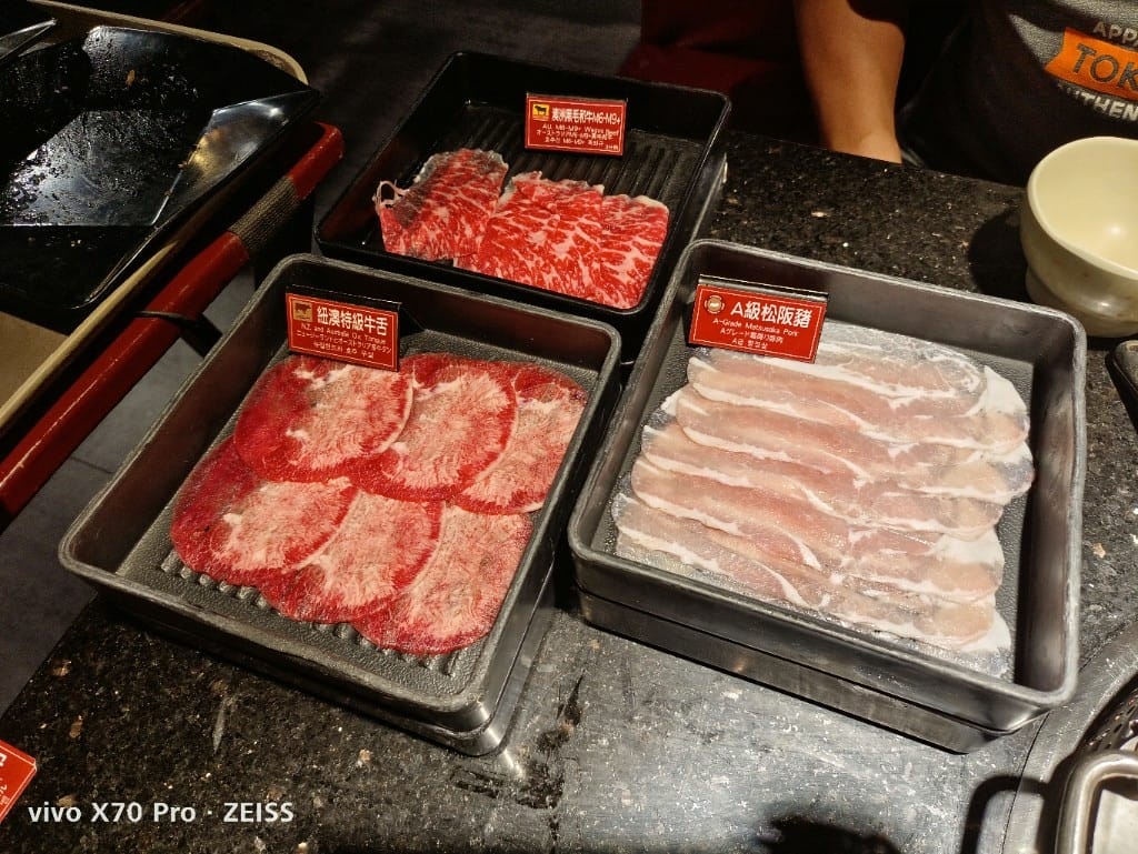 【台北吃到飽】馬辣頂級麻辣火鍋南京店，來享受哈根達斯自由😆
