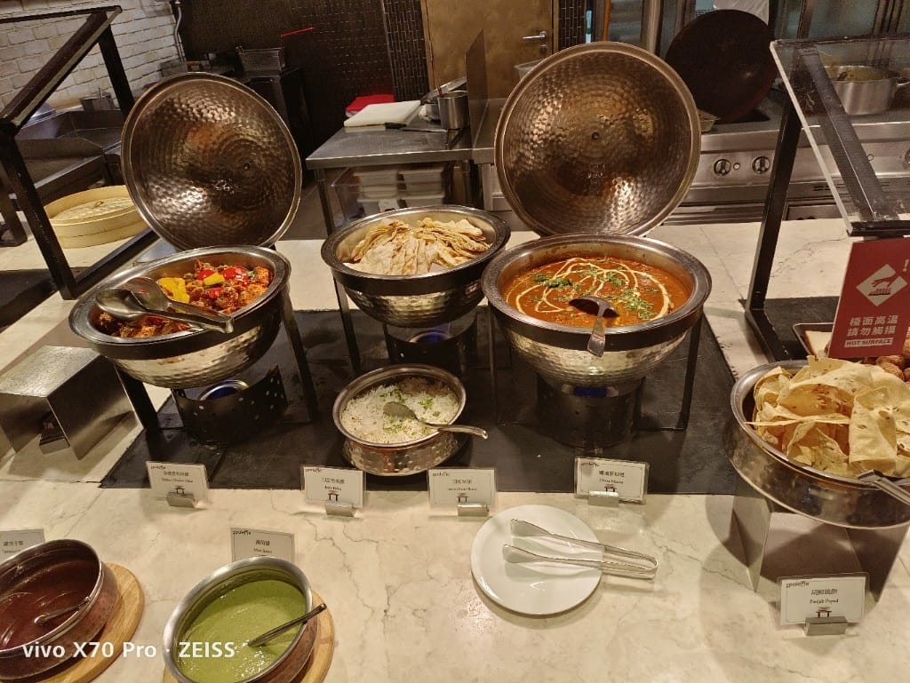 【台北吃到飽】美福彩匯下午茶，回味美味的爐烤牛排、牛肉湯和NO1的甜點❤️