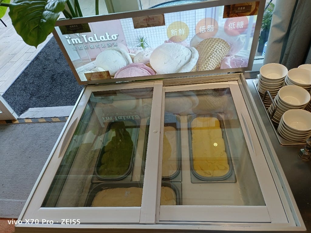 【新莊吃到飽】峇里斯南洋海鮮總匯4訪,新莊最新吃到飽已經崩壞😵😵😵 - 第48張圖 【新莊吃到飽】峇里斯南洋海鮮總匯4訪,新莊最新吃到飽已經崩壞😵😵😵