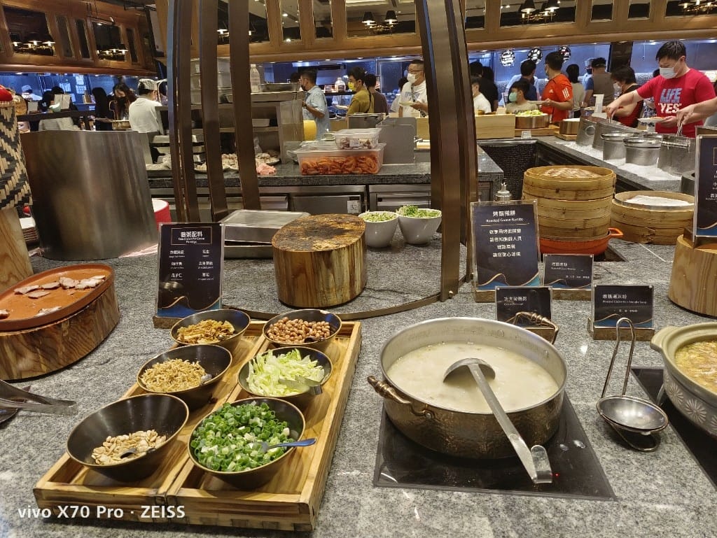 【台北吃到飽】饗食天堂信義店，假日午餐焗烤生蠔自由❤️