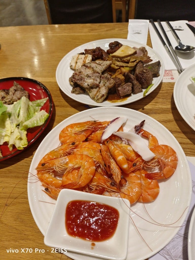 【台北吃到飽】饗食天堂信義店，假日午餐焗烤生蠔自由❤️