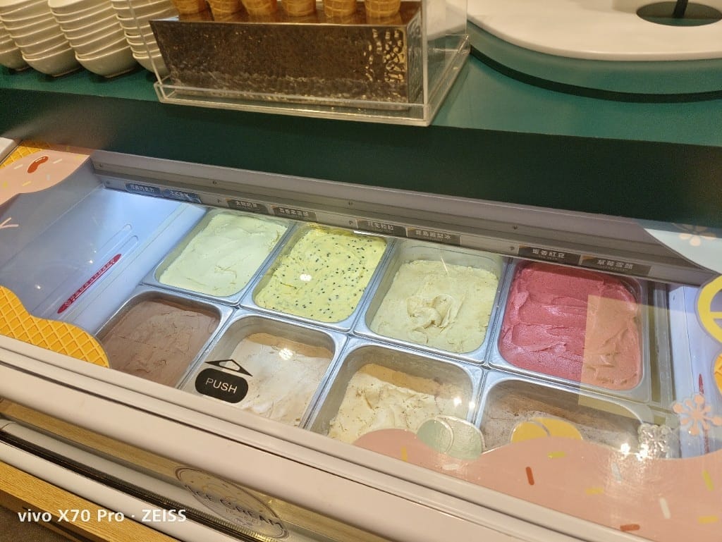 【台北吃到飽】饗食天堂信義店，假日午餐焗烤生蠔自由❤️