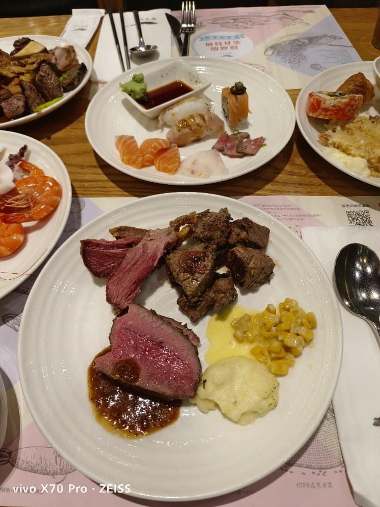 【台北吃到飽】饗食天堂信義店，假日午餐焗烤生蠔自由❤️