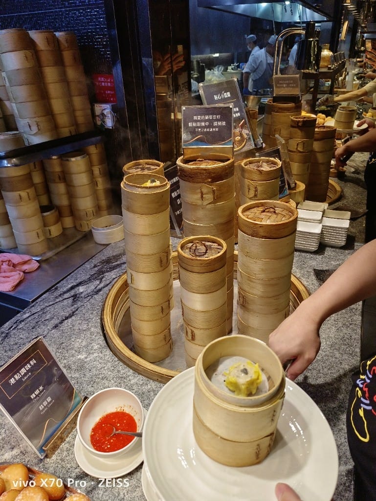 【台北吃到飽】饗食天堂信義店，假日午餐焗烤生蠔自由❤️