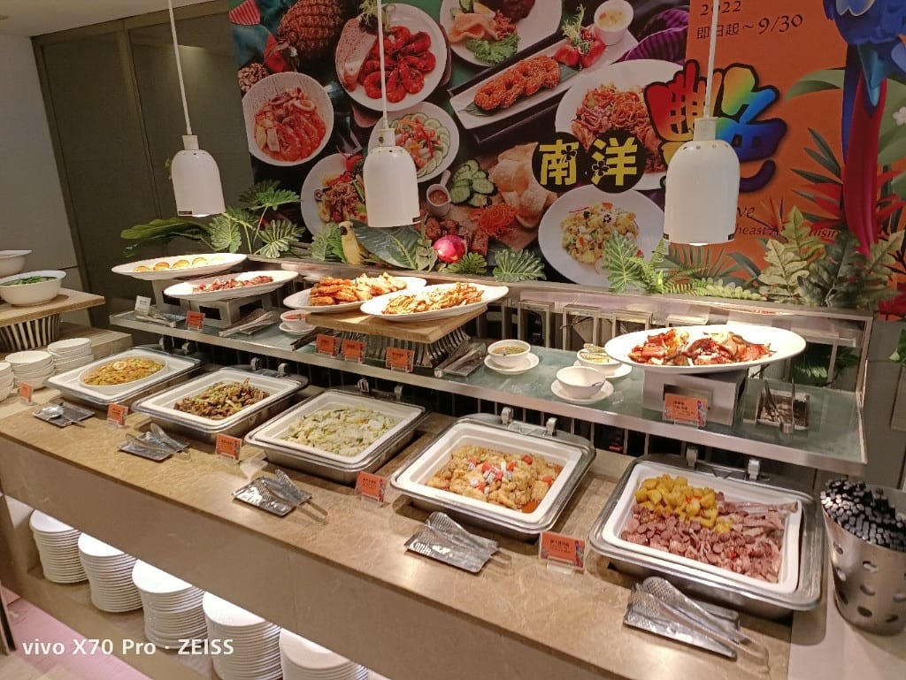 【台北吃到飽】老爺大酒店LeCafe4訪（平日午餐），小而精巧的飯店百匯