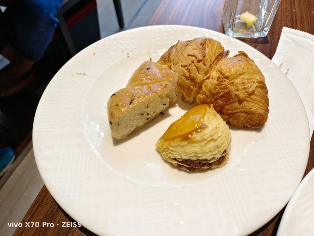 【台北吃到飽】老爺大酒店LeCafe4訪（平日午餐），小而精巧的飯店百匯