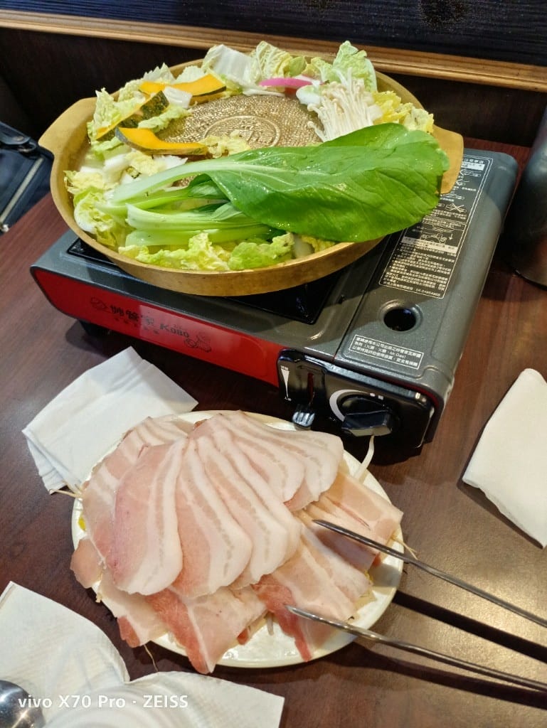 【新莊吃到飽】韓味軒，多達近40種韓式小菜吃到飽，只要190元起😋