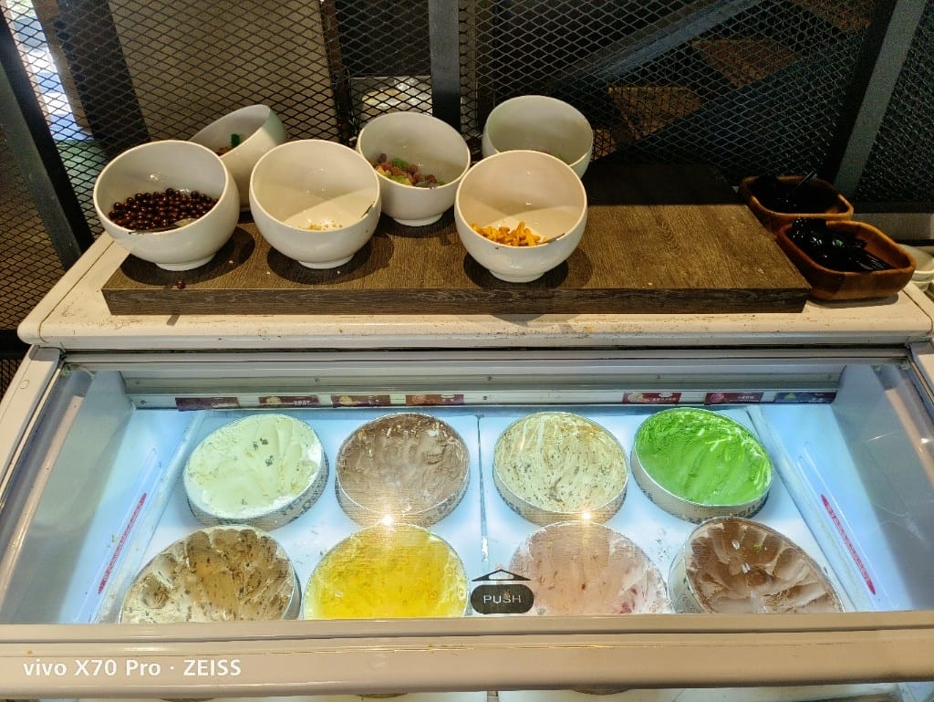 【桃園吃到飽】村民食堂廚窗港點，港式料理吃到飽，啤酒暢飲🥰