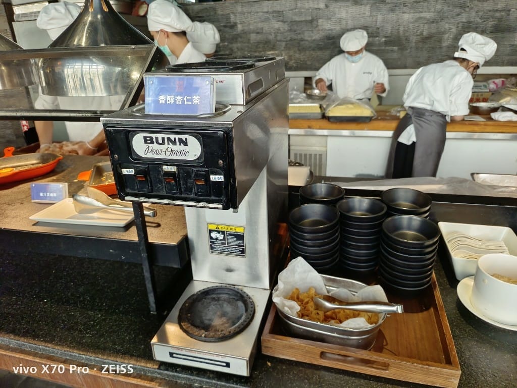 【桃園吃到飽】村民食堂廚窗港點，港式料理吃到飽，啤酒暢飲🥰