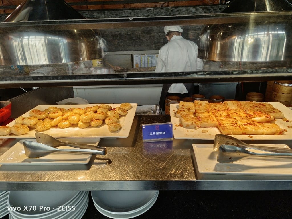 【桃園吃到飽】村民食堂廚窗港點，港式料理吃到飽，啤酒暢飲🥰