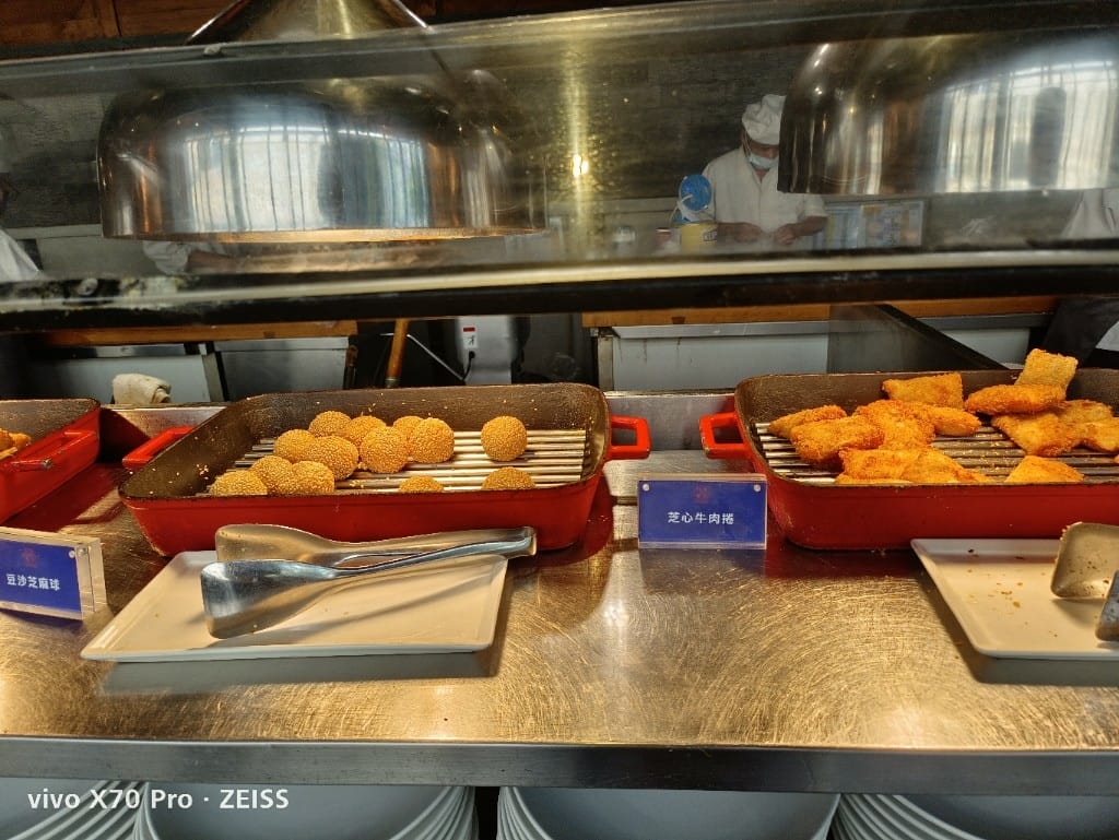 【桃園吃到飽】村民食堂廚窗港點，港式料理吃到飽，啤酒暢飲🥰